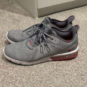 Nike Men's Grey Knit Air Max Trainer with Red Accents